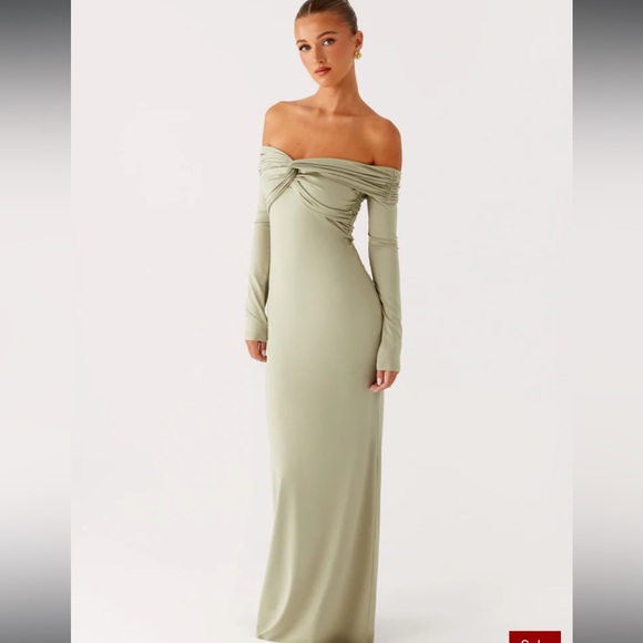 Peppermayo Exclusive
Marla Long Sleeve Maxi Dress - Sage
never worn
size 4 - Picture 3 of 8